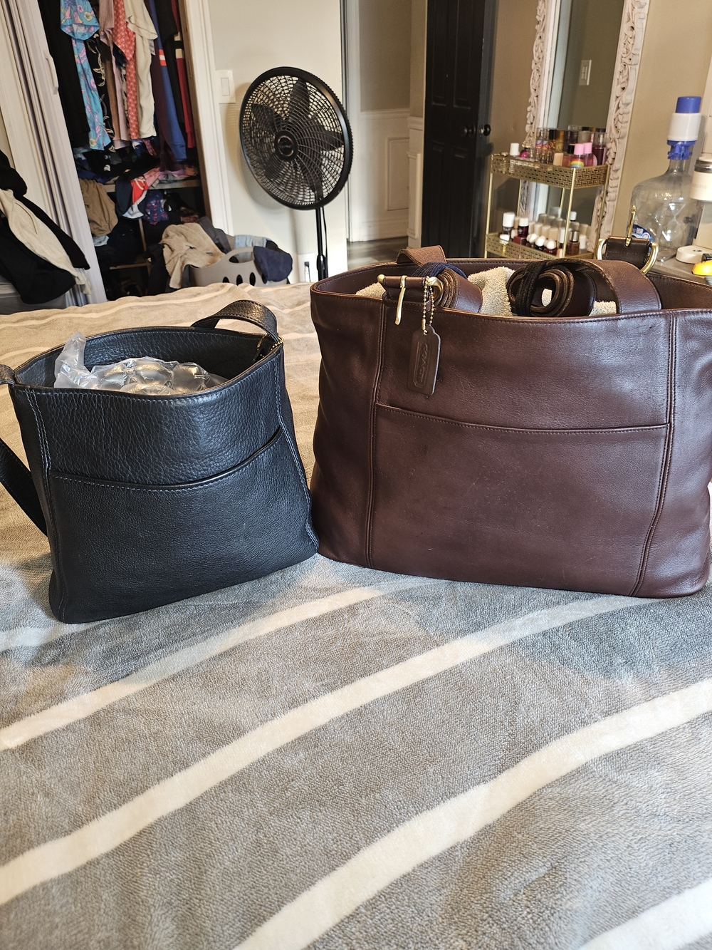Womans Coach Vintage Bags .. One Is Cross Body One Is Tote